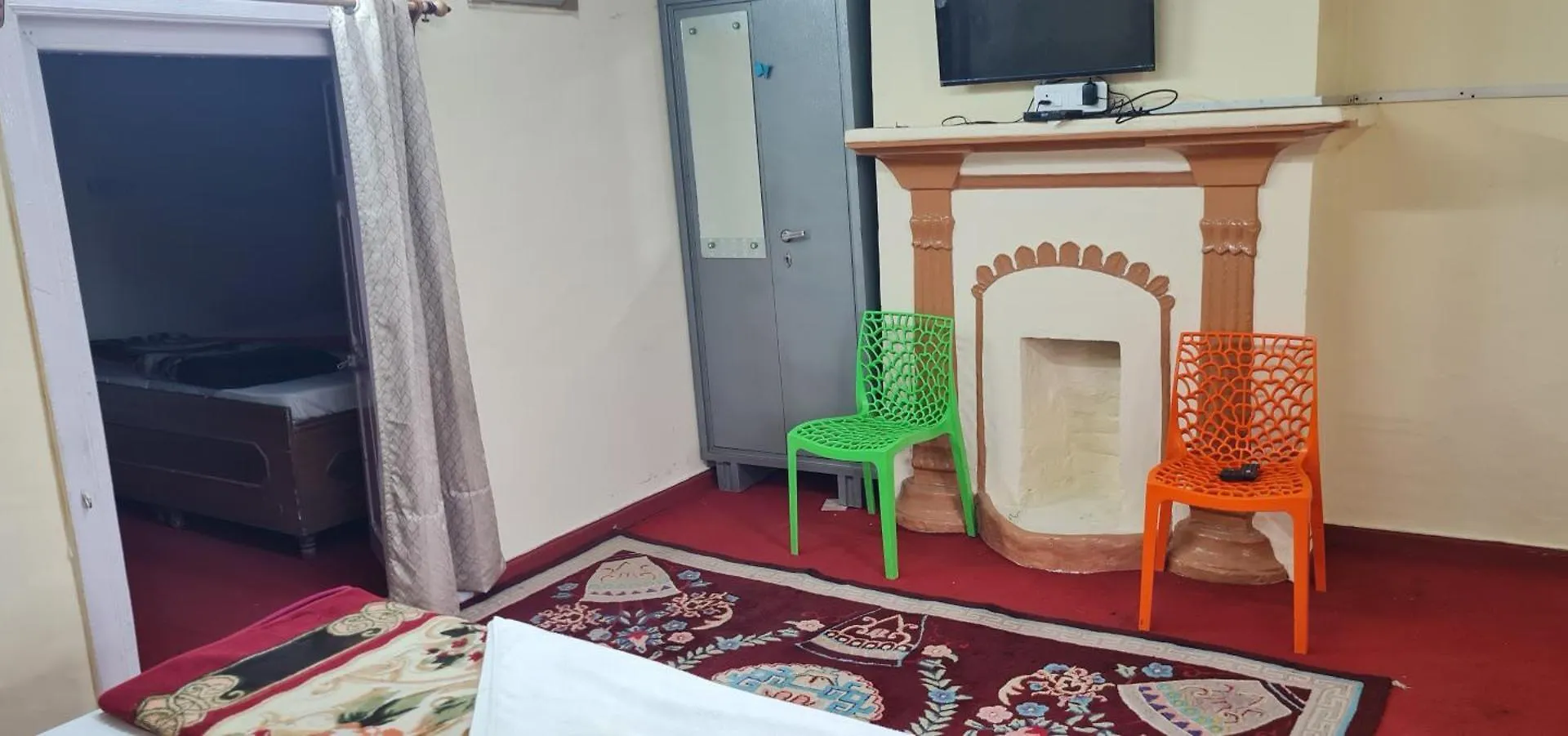 The Heritage Jasmine Lodge B&B Shimla Bed & Breakfast